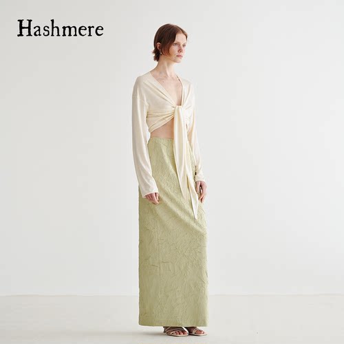 HASHMERE女士时尚压褶艺术自然肌理后开衩长款半身裙 银泰301612