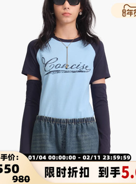 concise-white/简白 女士复古拼色连袖修身T恤设计师品牌 301257