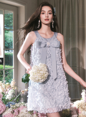 FLONAKED  女士 纯色立体花朵A型无袖连衣裙银泰百货精品 300170