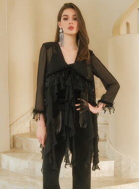 FLONAKED 白色顺纡绉波浪长飘带中袖外搭上衣 300170