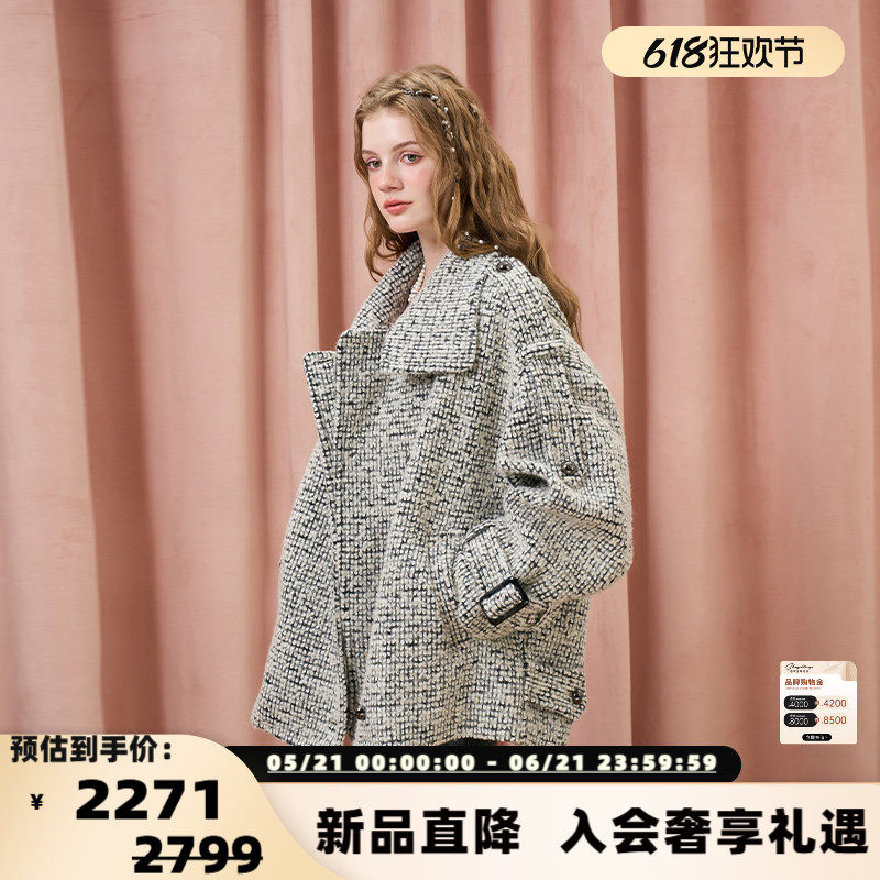 Three Quarters 新款女士花灰色圈圈宽松呢大衣银泰百货 301355