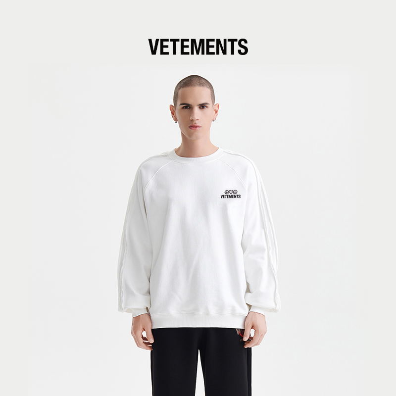 VETEMENTS 秋冬男女同款纯棉刺绣印花圆领卫衣银泰百货 301446