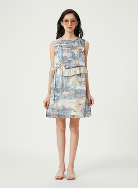 FLONAKED 杏色东西方花园幻境印花不规则飘带无袖连衣裙 300170