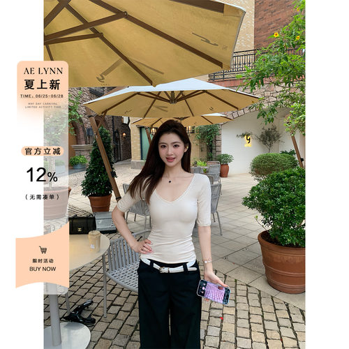 AELYNN韩系蕾丝花边v领中袖t恤