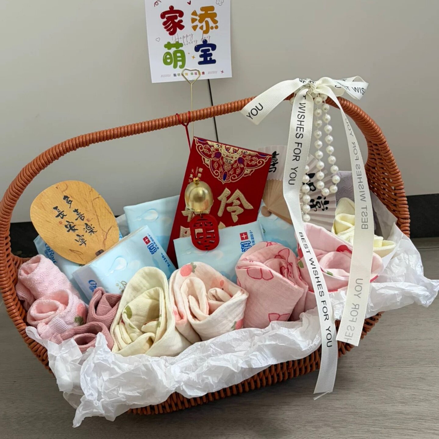 月子礼物口水巾纸巾手提篮子闺蜜朋友生宝宝送产妇新生儿编织花篮