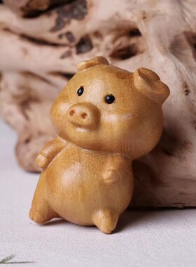 黄金檀雕刻侧躺猪款摆件摆饰厂家批发规格7.3×3×3书桌面装饰品