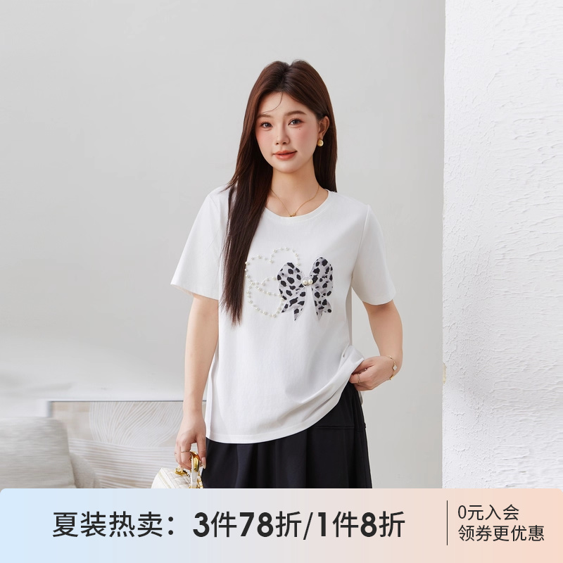 采多宝大码女装重工钉珠刺绣蝴蝶结白色上衣胖mm正肩独特漂亮t恤