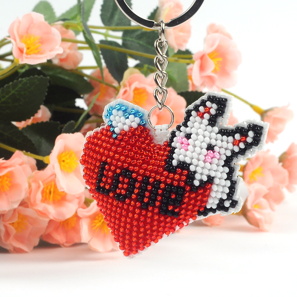新款爱心兔LOVE情侣挂件珠绣十字绣串珠手工挂件兔子兔年吉祥印花