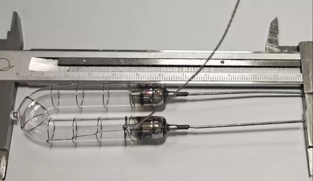 海漫灯管HM10U60石英闪光灯管光敏机灯光 曝光管刻章机灯管光敏管
