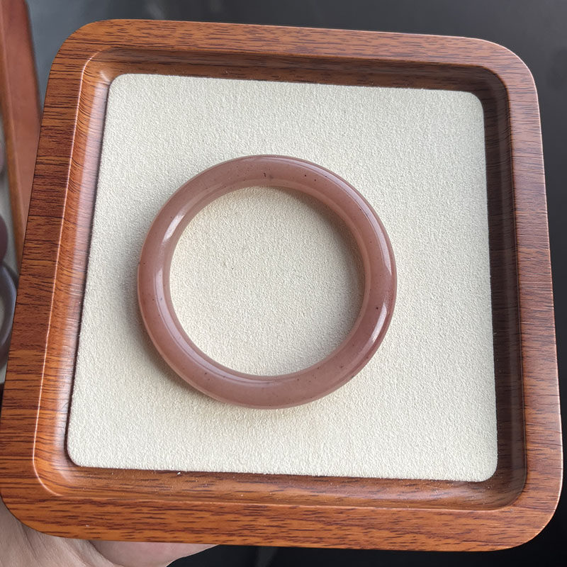 天然佘太翠草莓酱手镯少女款细圆条玉镯子粉紫色玉石石英岩玉镯子