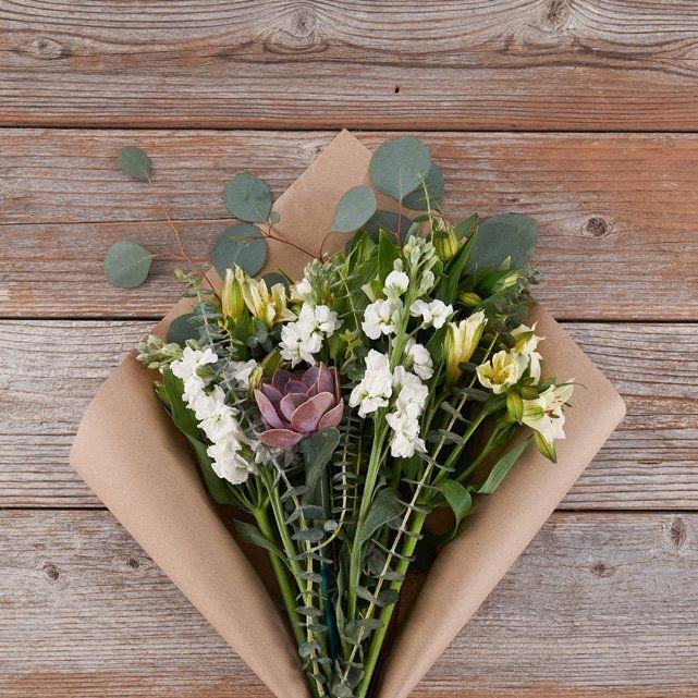 美国国际送花  同城花店 秘鲁百合多肉花束 共12枝 乔迁 开业,鲜花速递/花卉仿真/绿植园艺,鲜花速递(同城),淘宝优惠券,粉丝福利购,淘宝优惠卷