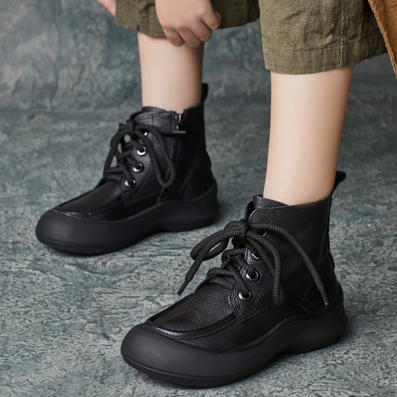 复古大圆头层牛皮系带两穿马丁靴