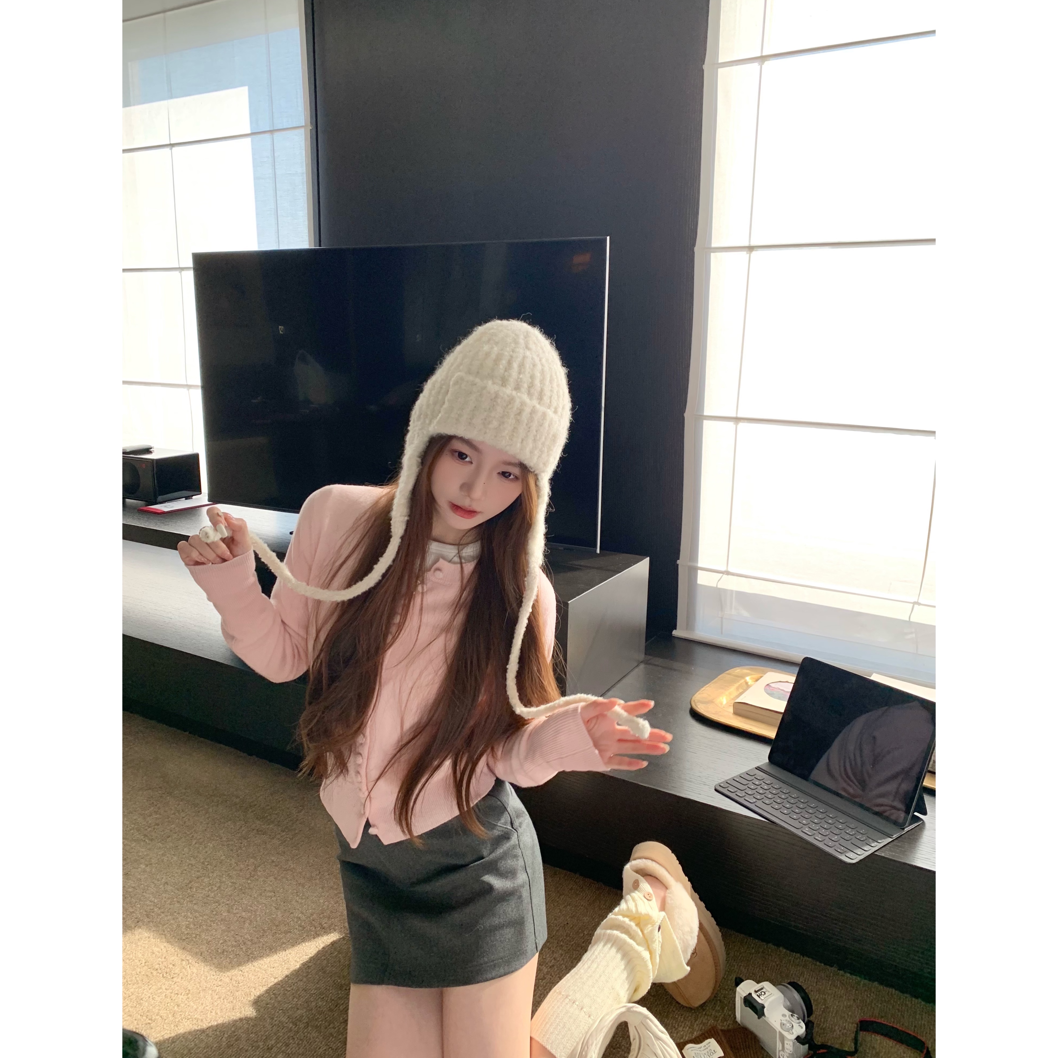 11/02粉色连帽羽绒服帽