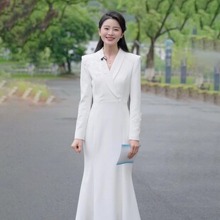 新品主持人晚礼服女白色小众演讲艺考上镜播音连衣裙X端庄大气演