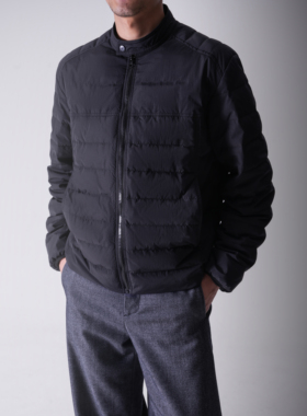 SEE ALSO『90白鸭绒』排骨立领新贵百搭保暖户外秋冬拉链羽绒服