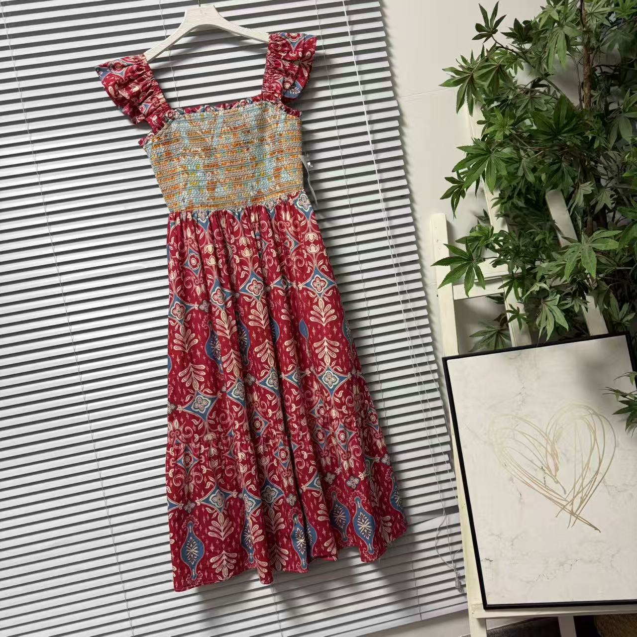 0901-47法国单度假风印花吊带连衣裙女收腰长裙波西米亚风夏季