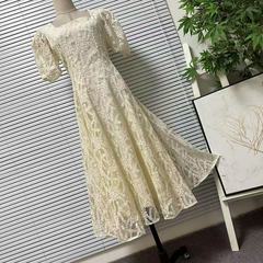 0814-20专柜品牌绣花泡泡袖蕾丝方领连衣裙长款优雅优雅复古高级
