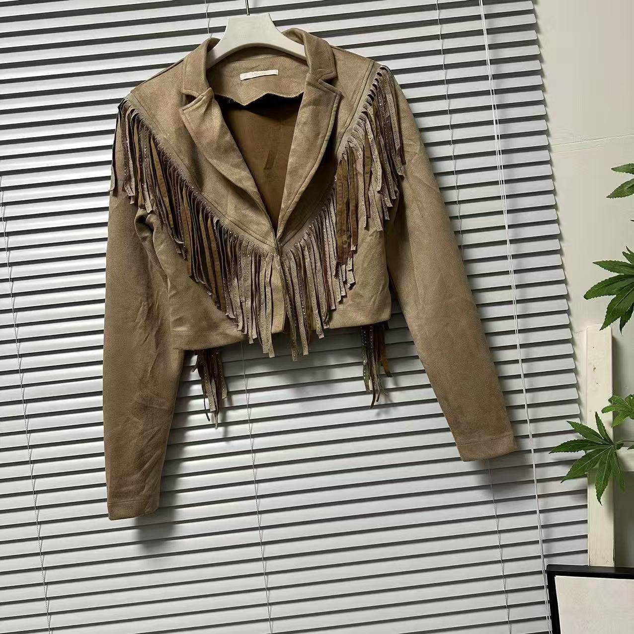 1229-22欧美风麂皮绒流苏短外套女复古机车风翻领设计感夹克上衣,女装/女士精品,短外套,淘宝优惠券,粉丝福利购,淘宝优惠卷