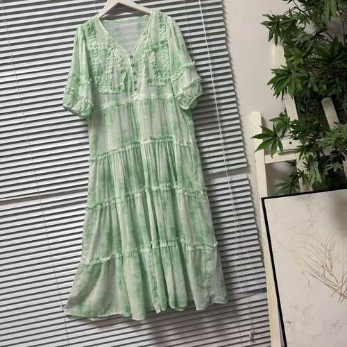 0713-35法式绿色V领短袖连衣裙女荷叶仙女显瘦气质长裙温柔浪漫风