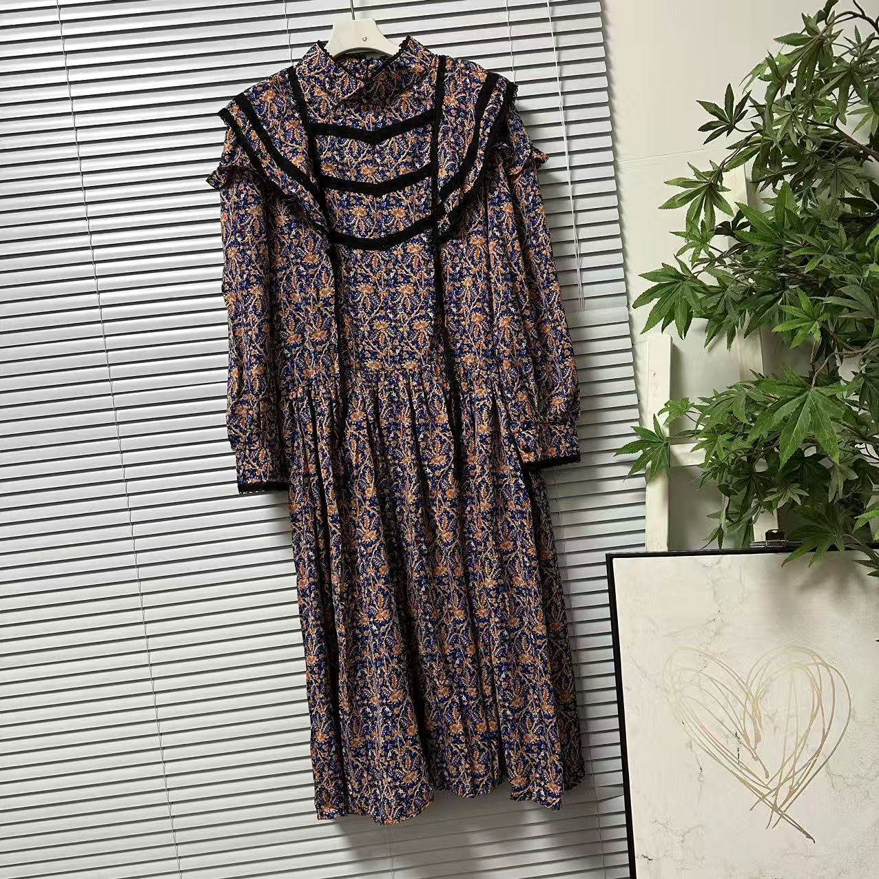 1125-13法式复古风长袖碎花连衣裙女立领荷叶边收腰显瘦气质裙