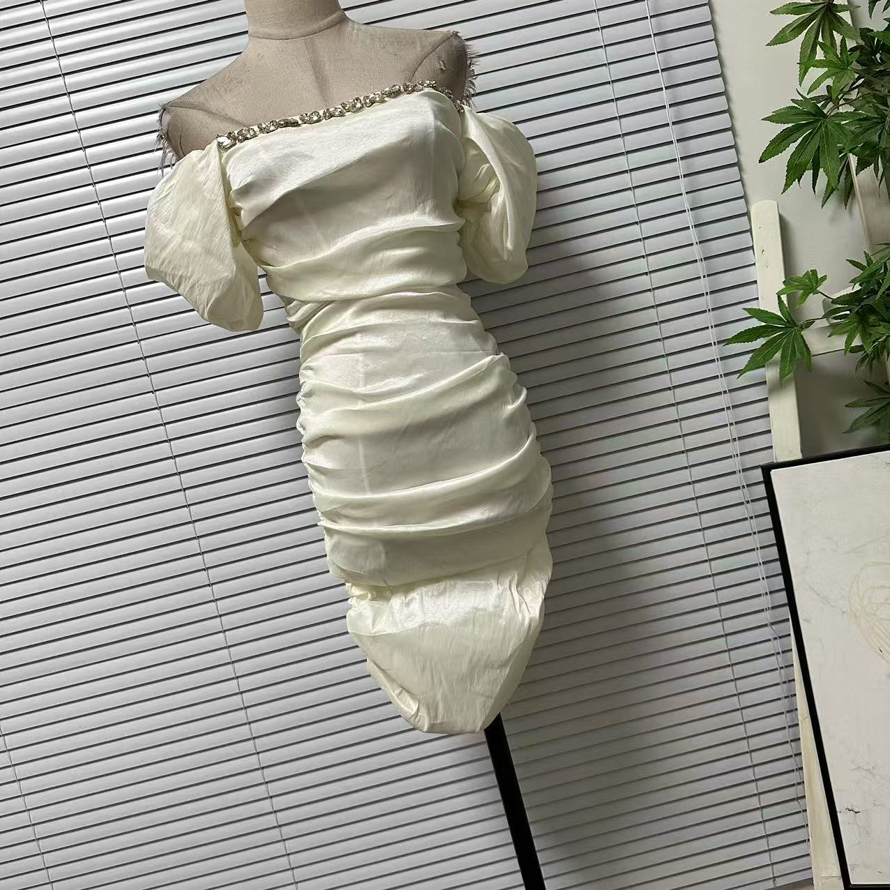 0819-9深圳高货法式性感褶皱设计宴会生日派对礼服连衣裙洋装裙子