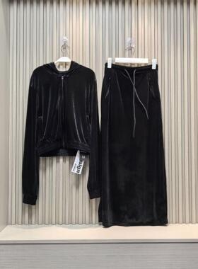 区区黑色丝绒连帽外套女冬季2024新款高级感休闲宽松复古上衣欧阳