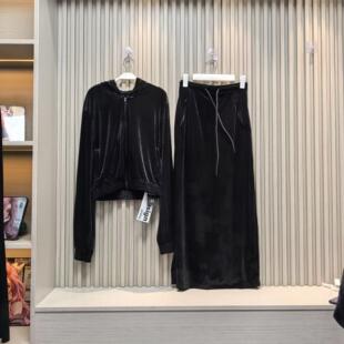 区区黑色丝绒连帽外套女冬季2024新款高级感休闲宽松复古上衣欧阳