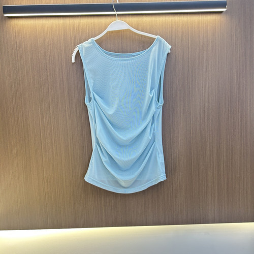 周美美   轻氧薄荷圆领堆叠褶皱感叠穿网纱无袖背心