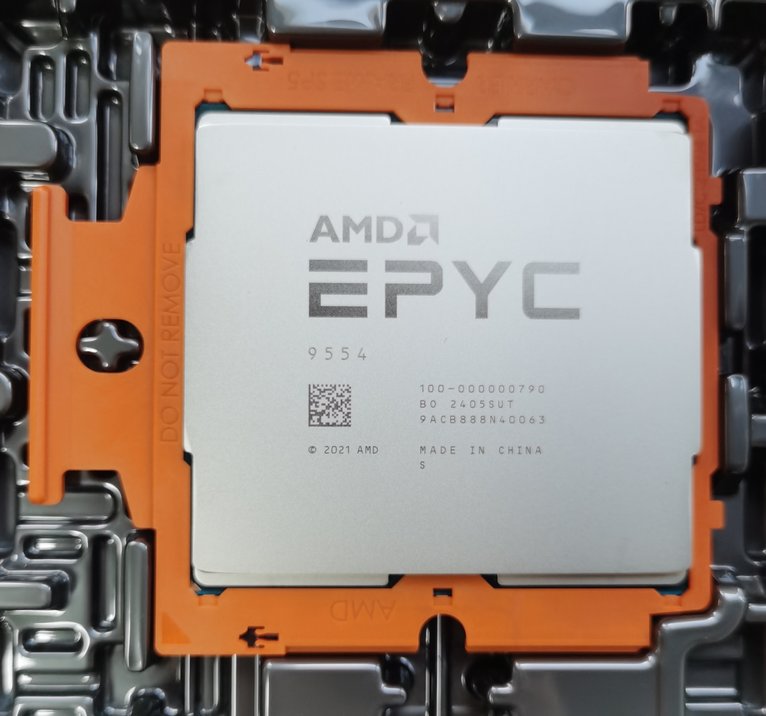 AMD EPYC 四代9554/9654/9754正式版服务器CPU全新三年保