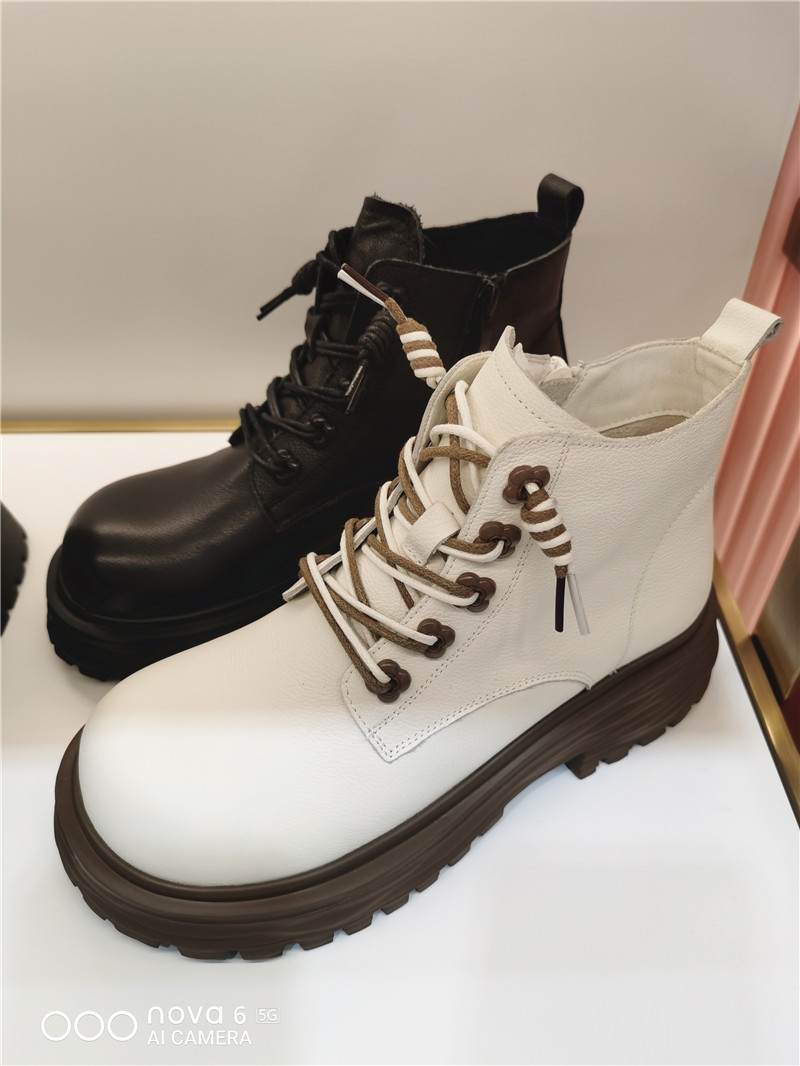 ritai日泰正品女鞋女靴2022秋冬搭扣皮内里马丁靴0962w07210