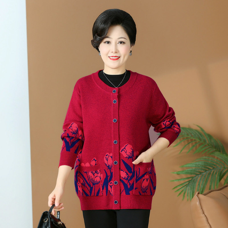 中老年女装特大码秋冬装毛衣外套