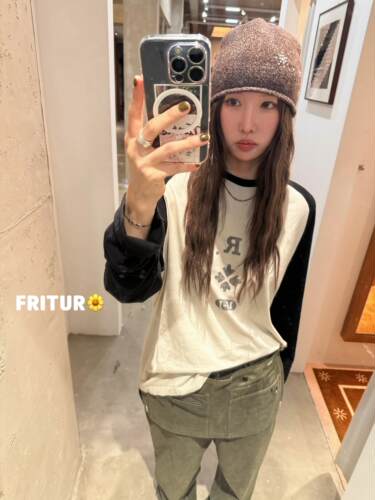 韩国fritur新款撞色字母印花圆领长袖T恤女宽松显瘦百搭上衣