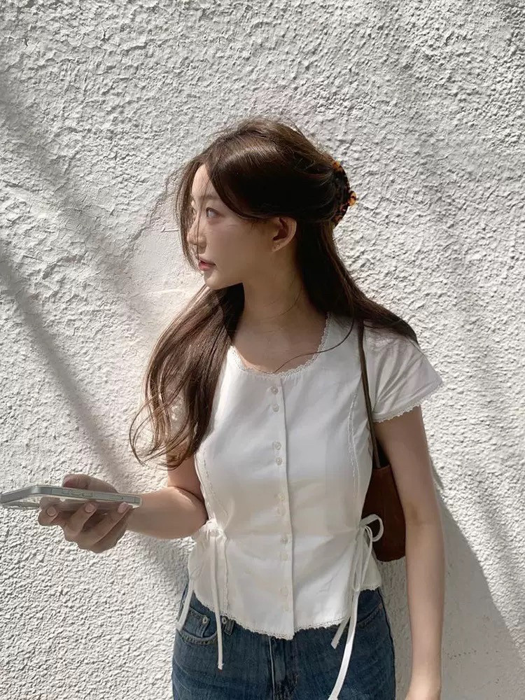 韩国2025春夏新款花边系带收腰短袖衬衫女独特漂亮减龄款上衣
