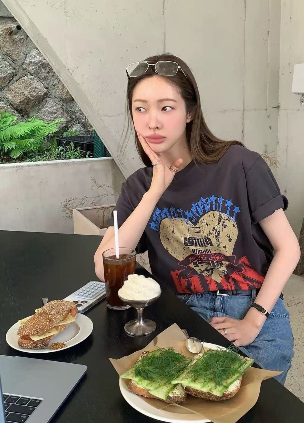 Suhoo韩国车静媛同款25夏RAIVE美式复古爱心涂鸦字母纯棉短袖T恤