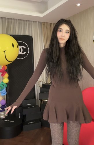 随性卷边羊毛针织打底连衣裙