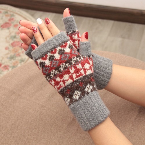 半指手套ins风日本羊毛文艺花纹