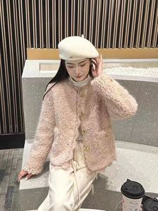 蕾丝花边羊羔毛外套女欧洲站2023年秋冬新款韩版高级感小香风上衣