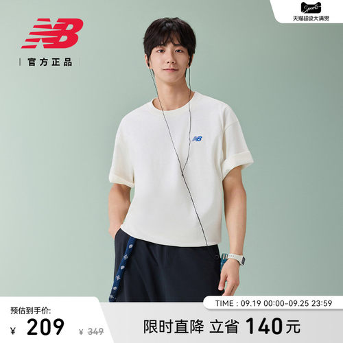 NewBalance男款短袖T恤