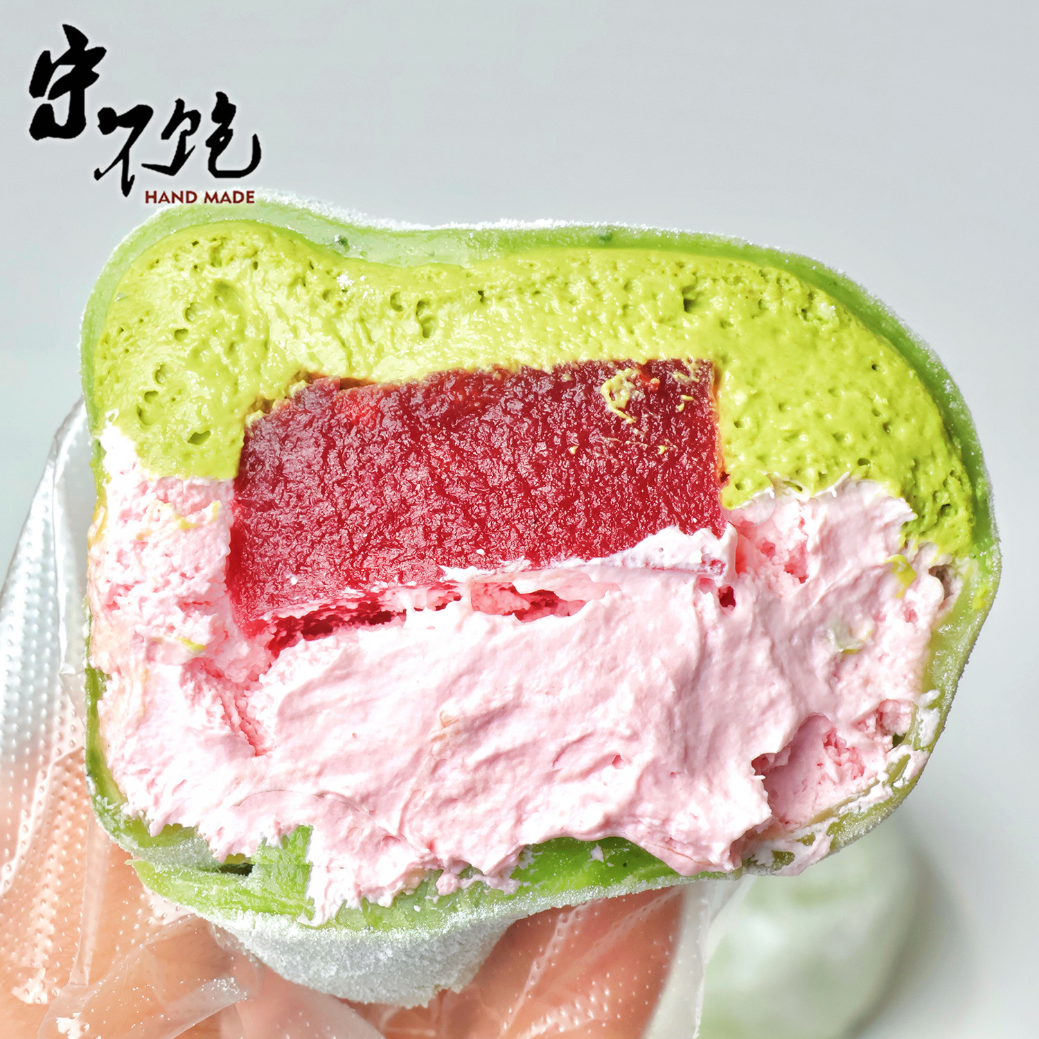 不饱的面包莓有烦恼开心果团子树莓山楂爆浆糯米团黑芝麻大福