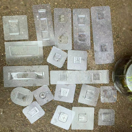 意可可浴室置物架免打孔无痕贴架艾思维免钉挂架粘钩粘片双面贴片 - 封面