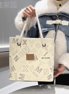 新款洗包漱加高浴携手提筐大WDA-9861容量洗澡篮生沐学浴洗澡收纳