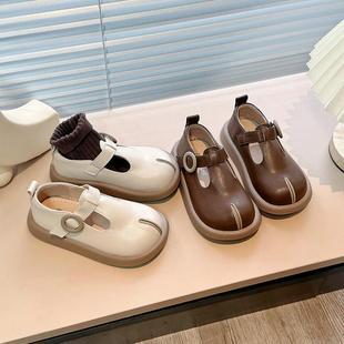 女童小皮鞋2025新款春秋季软底中小童豆豆鞋小女孩女宝羊蹄公主鞋