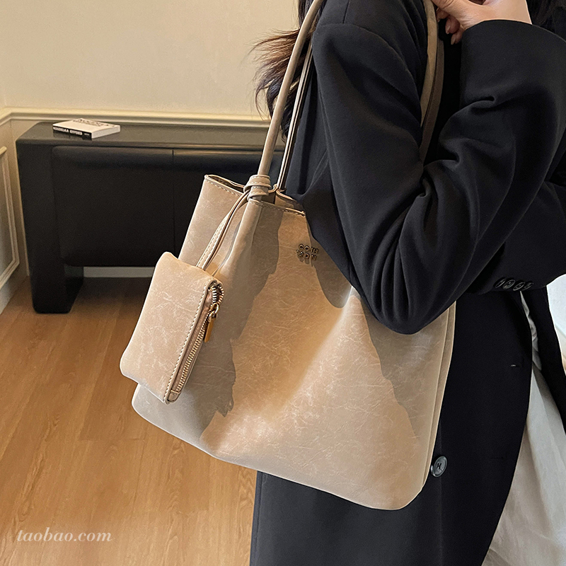 2025冬季新款潮流时尚托特包