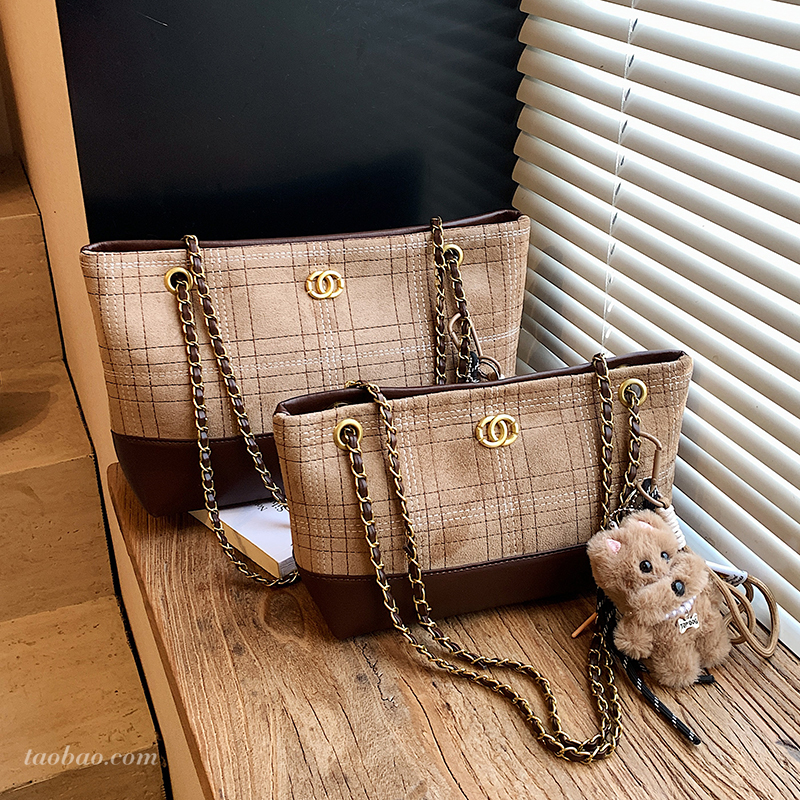 秋冬新款高级感小众托特方包