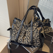 休闲通勤大容量包包女士2026新款 百搭斜挎包豹纹单肩托特包 秋冬季