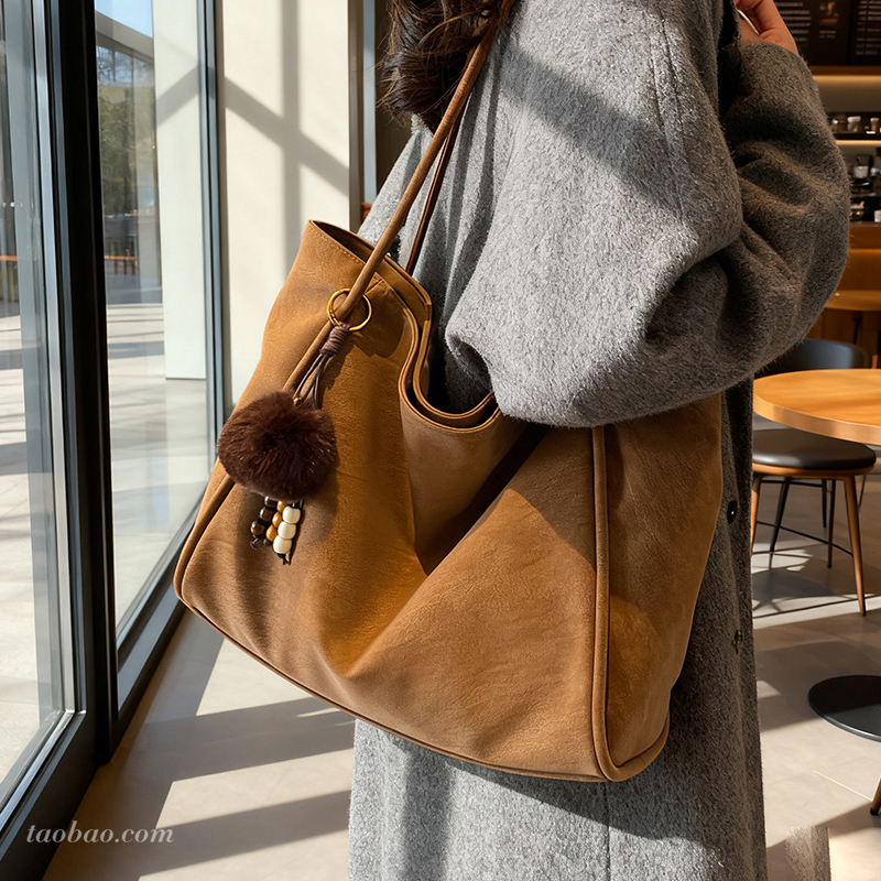 新款潮流时尚百搭大容量托特