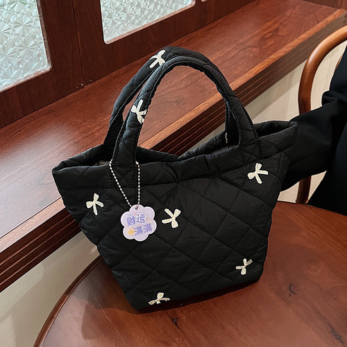 小众设计感刺绣洋气韩版手拎包包