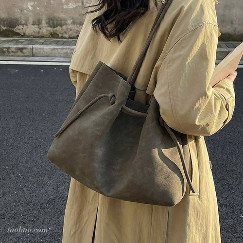 麂皮绒通勤单肩斜挎托特包
