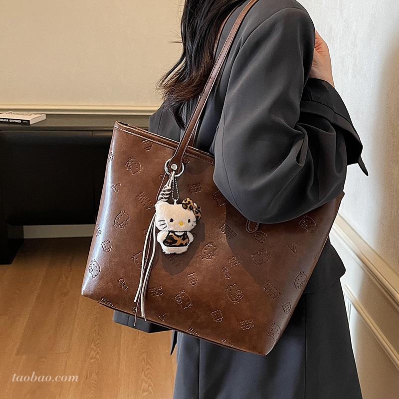 复古大容量单肩腋下包