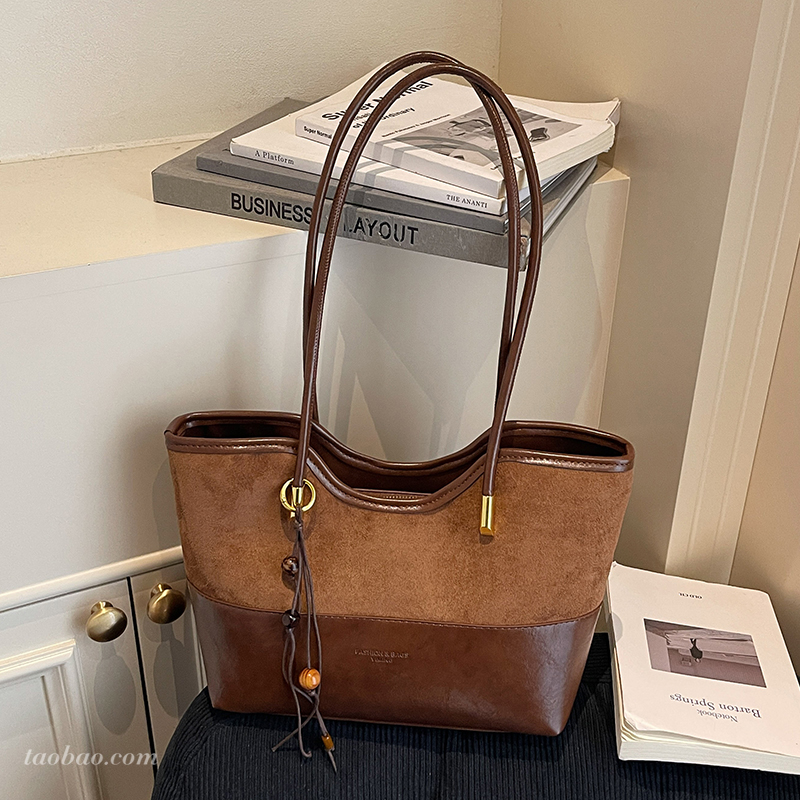 简约高级感麂皮绒托特包